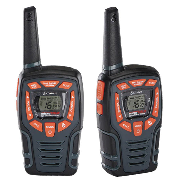Cobra AM855 PMR radio vist med vandafvisende design og to enheder