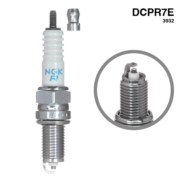 NGK DCPR7E 3932 tændrør set forfra med detaljeret skrift